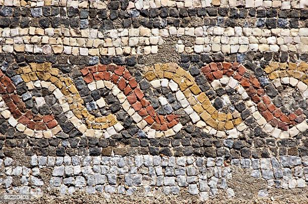 Colors of the Romans. Mosaics from the Capitoline collections.